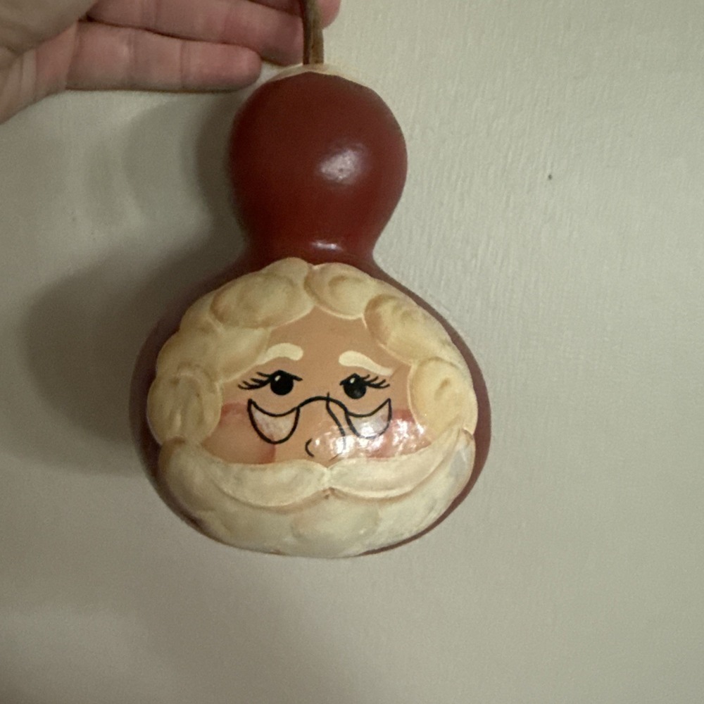 Hand Painted Folk Art‎ Santa Claus On A Gourd Christmas Decoration 7" Tall